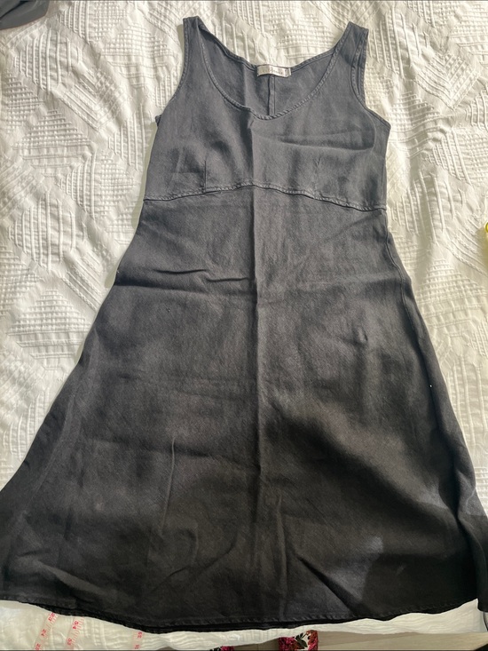 cut loose Dresses & Skirts - cut loose Black Sleeveless Midi Tank Dress